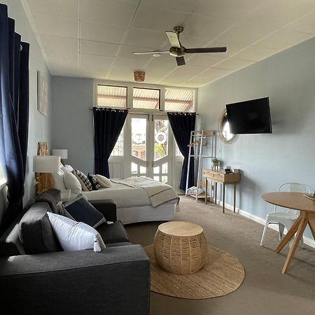 Court House - Studio บีชพอร์ท ภายนอก รูปภาพ